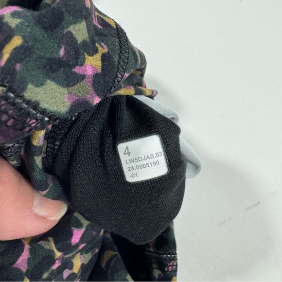 Lululemon Wunder Train High Rise Tight 28” Fluctuate Micro Pink Multi - Picture 10 of 10